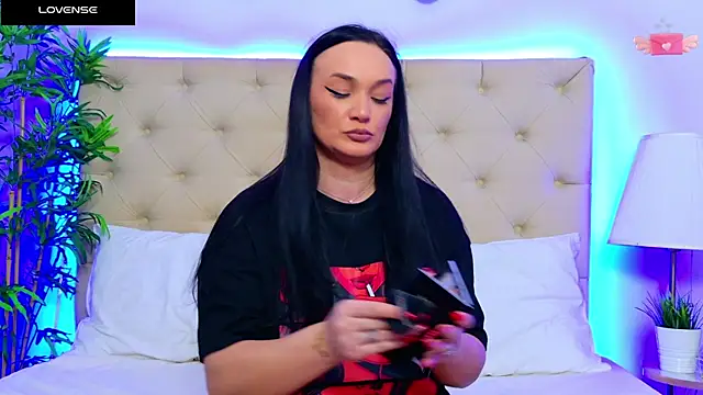 DaliyaArabian online show from 3, 1, 2025