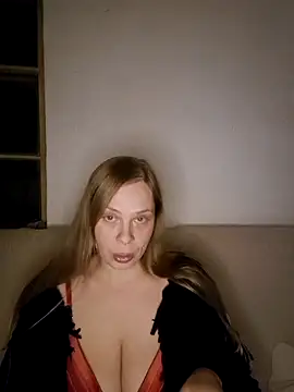 Snapshot of katiestevens chatting on 22, 11, 2025 katiestevens online show from 22, 11, 2025