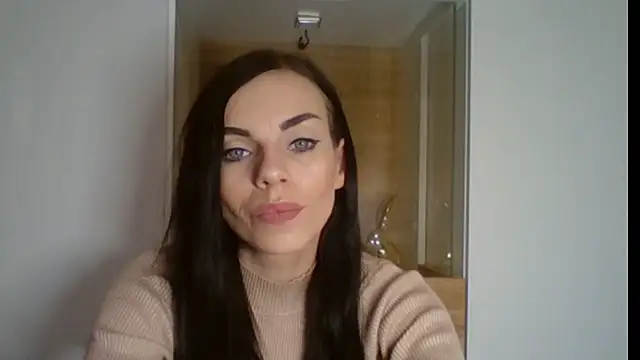 Snapshot of CassieSensual chatting on 4, 12, 2025 CassieSensual online show from 4, 12, 2025