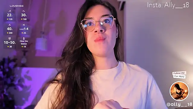 Snapshot of Ally_addams chatting on 12, 3, 2025 Ally addams online show from 12, 3, 2025