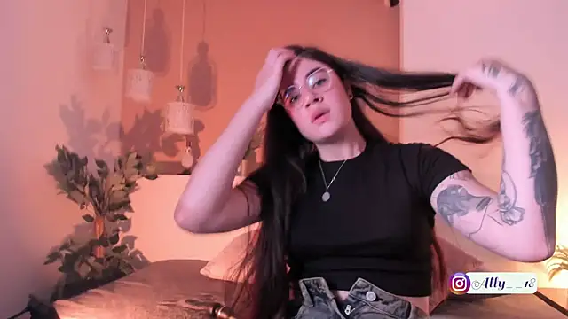 Snapshot of Ally_addams chatting on 22, 9, 2025 Ally addams online show from 22, 9, 2025