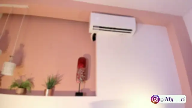 Snapshot of Ally_addams chatting on 28, 10, 2025 Ally addams online show from 28, 10, 2025