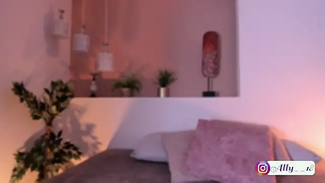 Snapshot of Ally_addams chatting on 30, 10, 2025 Ally addams online show from 30, 10, 2025