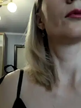 Snapshot of AvelinaLeoni chatting on 12, 1, 2026 AvelinaLeoni online show from 12, 1, 2026