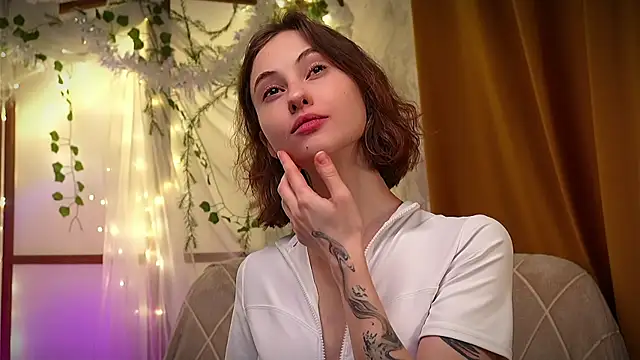 Devilina V online show from 25, 1, 2025