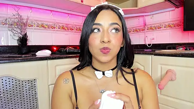 Snapshot of MavyStar chatting on 12, 12, 2024 MavyStar online show from 12, 12, 2024