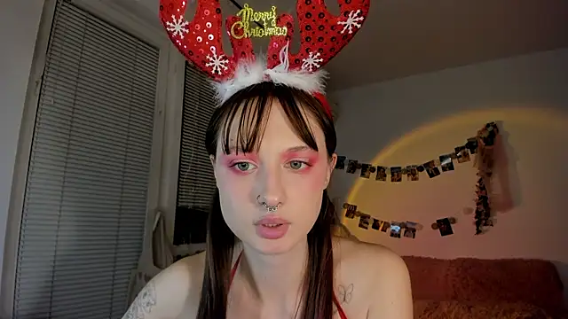Jenny darling love online show from 23, 12, 2024