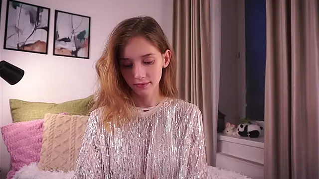 Snapshot of EdlinHargus chatting on 19, 11, 2025 EdlinHargus online show from 19, 11, 2025