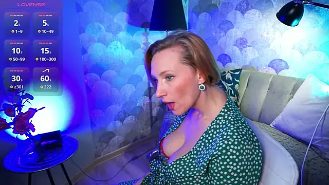 UmaTruewoman online show from 18, 9, 2025