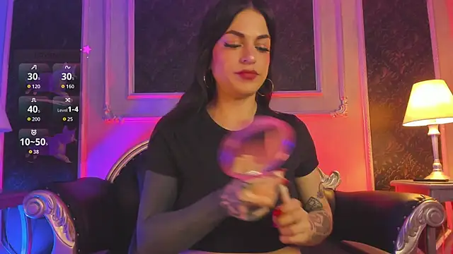 Snapshot of MeganDraco_ chatting on 5, 2, 2026 MeganDraco online show from 5, 2, 2026