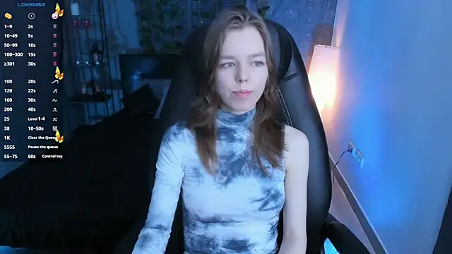 Tina Tayllor online show from 25, 1, 2025