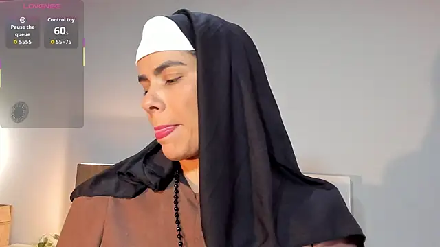 ClaraMariaMon online show from 27, 2, 2026