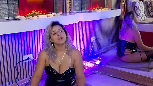 SweetMissXXX online show from 4, 11, 2025