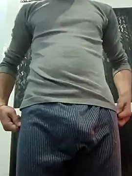 xyrus  online show from 25, 12, 2024