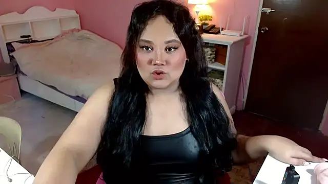 GiannaLopezSmith online show from 22, 9, 2025