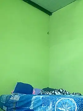 Snapshot of travieso2893 chatting on 18, 12, 2025 travieso2893 online show from 18, 12, 2025