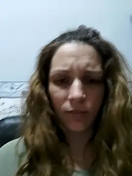 Amira 17 online show from 17, 2, 2025