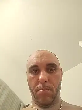 Snapshot of BigDickDADDY49039 chatting on 26, 10, 2025 BigDickDADDY49039 online show from 26, 10, 2025