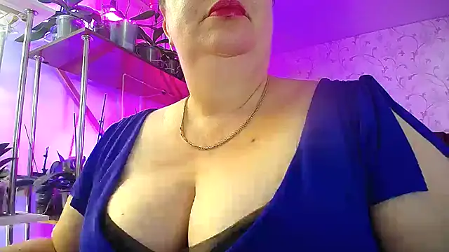  Sweet Woman online show from 21, 9, 2025