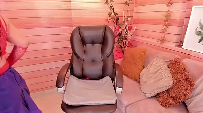 marien thomson  online show from 9, 2, 2025