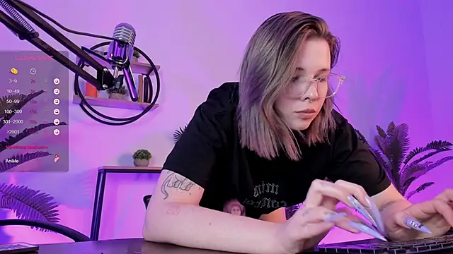 AliceSunday online show from 16, 1, 2025