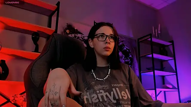 AliceSunday online show from 23, 9, 2025