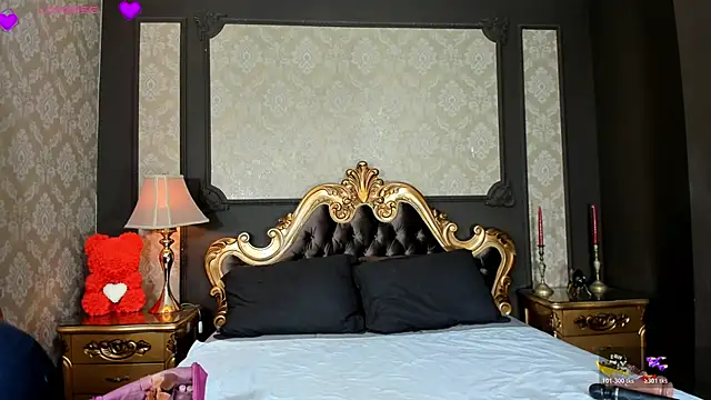 NahomiAcosta online show from 21, 11, 2025