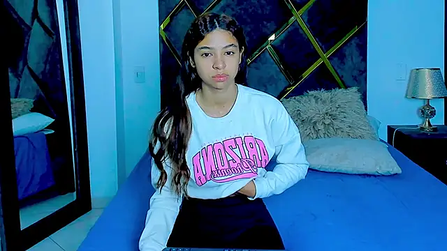 Criss Ariana online show from 3, 1, 2025