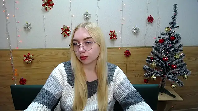 Snapshot of BeatriceFly chatting on 29, 12, 2024 BeatriceFly online show from 29, 12, 2024