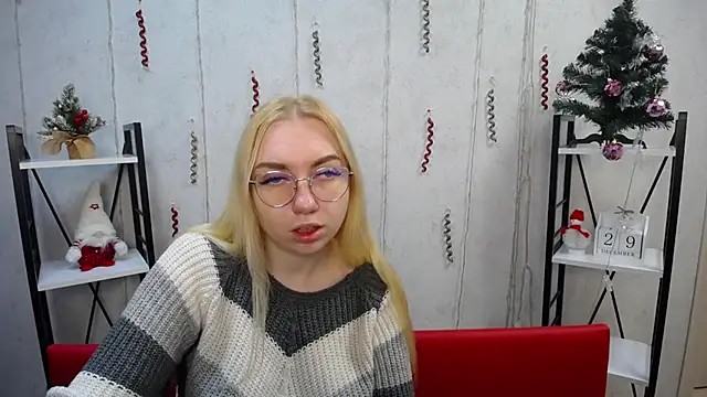 Snapshot of BeatriceFly chatting on 30, 12, 2024 BeatriceFly online show from 30, 12, 2024