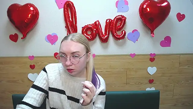 Snapshot of BeatriceFly chatting on 26, 1, 2025 BeatriceFly online show from 26, 1, 2025