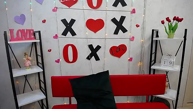 Snapshot of BeatriceFly chatting on 22, 2, 2025 BeatriceFly online show from 22, 2, 2025