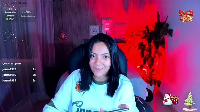 Snapshot of miichael_black chatting on 28, 12, 2024 miichael black online show from 28, 12, 2024