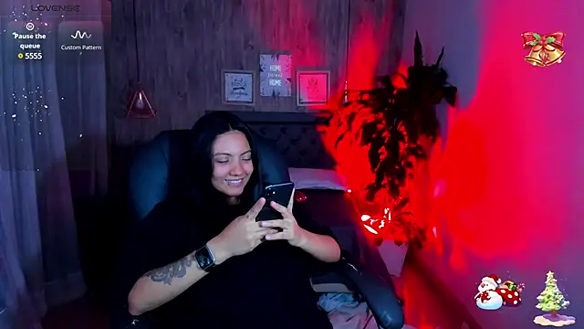 Snapshot of miichael_black chatting on 29, 12, 2024 miichael black online show from 29, 12, 2024