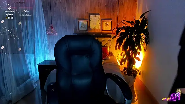 Snapshot of miichael_black chatting on 4, 2, 2025 miichael black online show from 4, 2, 2025