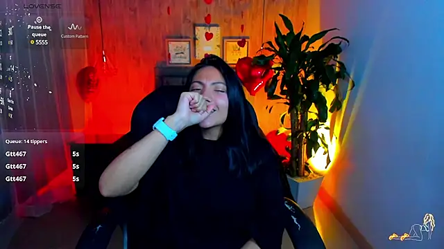 Snapshot of miichael_black chatting on 13, 2, 2025 miichael black online show from 13, 2, 2025