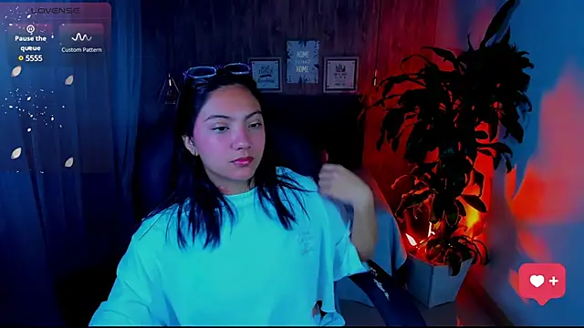 Snapshot of miichael_black chatting on 9, 3, 2025 miichael black online show from 9, 3, 2025