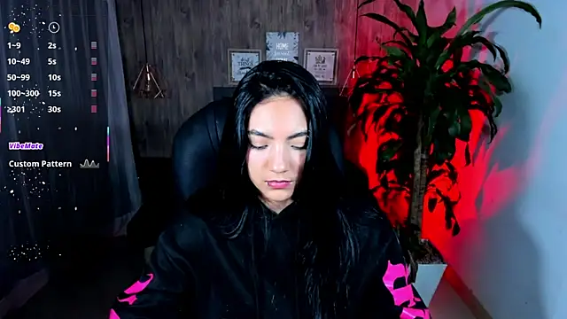 Snapshot of miichael_black chatting on 9, 10, 2025 miichael black online show from 9, 10, 2025