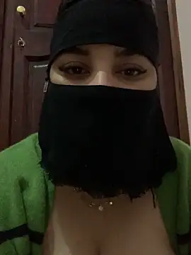 Snapshot of Miss-Soka chatting on 1, 1, 2025 Miss-Soka online show from 1, 1, 2025