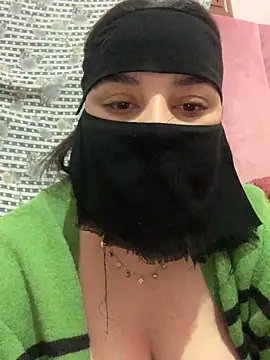 Snapshot of Miss-Soka chatting on 28, 1, 2025 Miss-Soka online show from 28, 1, 2025