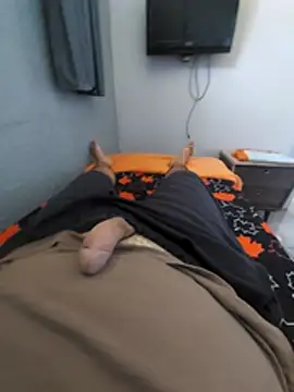 Snapshot of mfreitas005 chatting on 18, 11, 2025 mfreitas005 online show from 18, 11, 2025