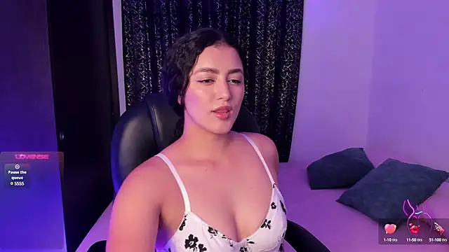 Adhara-zanne online show from 27, 1, 2025