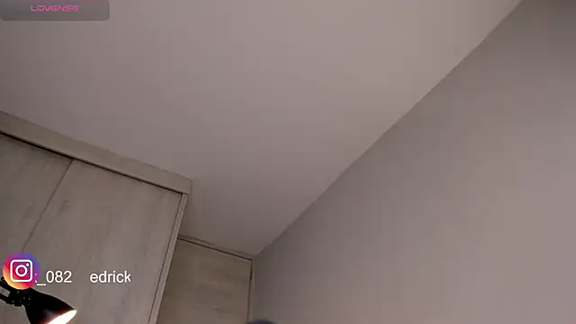 Snapshot of edrick_walton1 chatting on 21, 1, 2025 edrick walton1 online show from 21, 1, 2025