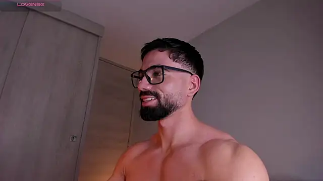 Snapshot of edrick_walton1 chatting on 12, 3, 2025 edrick walton1 online show from 12, 3, 2025