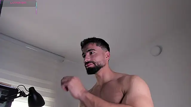 Snapshot of edrick_walton1 chatting on 25, 11, 2025 edrick walton1 online show from 25, 11, 2025