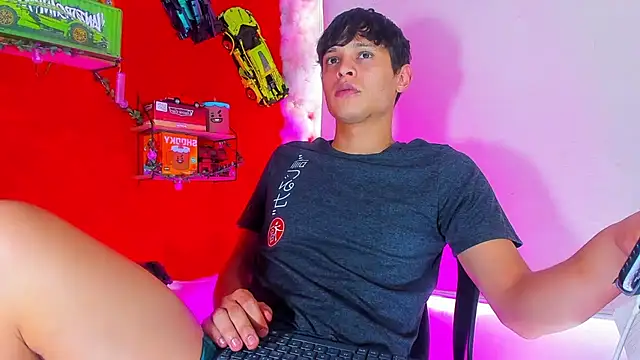 LilOwen  online show from 2, 10, 2025