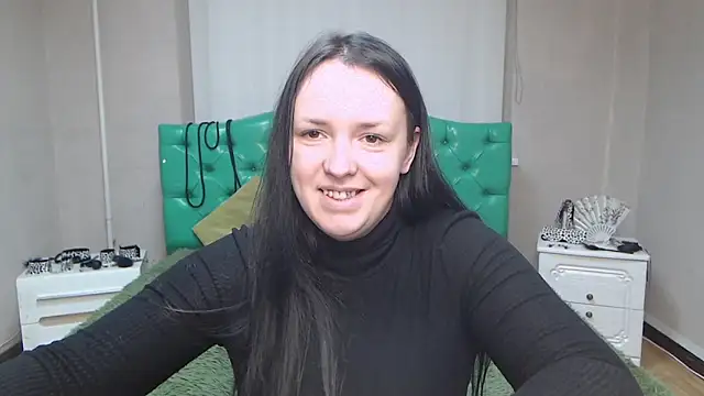 IsabelBlackberry online show from 15, 12, 2024