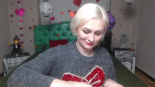 OliviaHorst online show from 9, 11, 2025