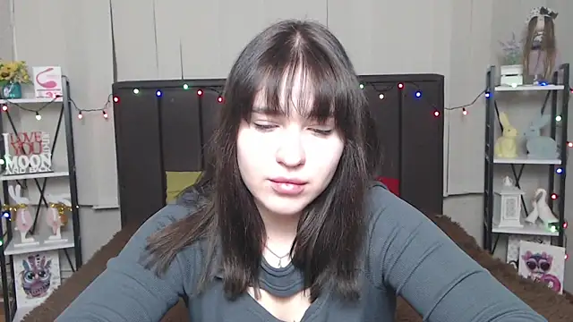 LauraHlot online show from 28, 1, 2025