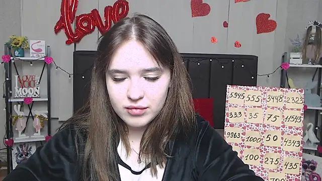 LauraHlot online show from 16, 3, 2025